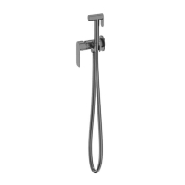 Set de duș igienic LaVita Scala cu baterie încastrată, pară și suport, gun metal